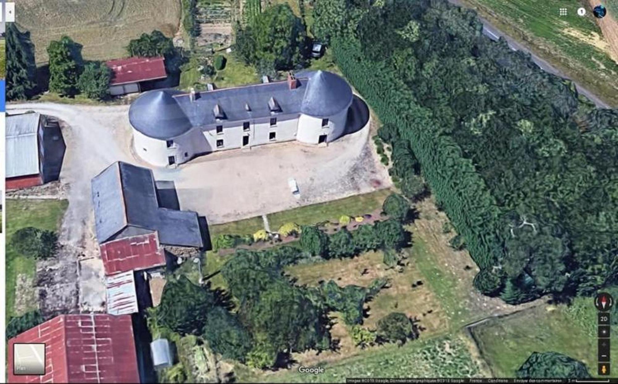Manoir De La Guignardiere - Charme Et Douceur Chavagne Екстериор снимка