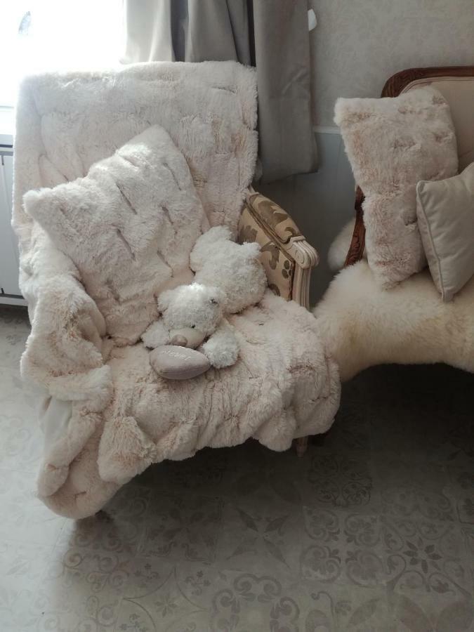 Manoir De La Guignardiere - Charme Et Douceur Chavagne Екстериор снимка